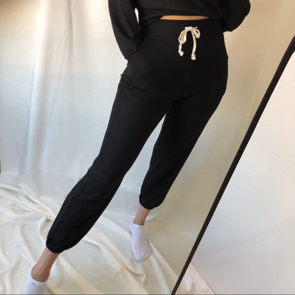 Lounge Set Sweatshirt +Jogger pants - Picture 2 of 6